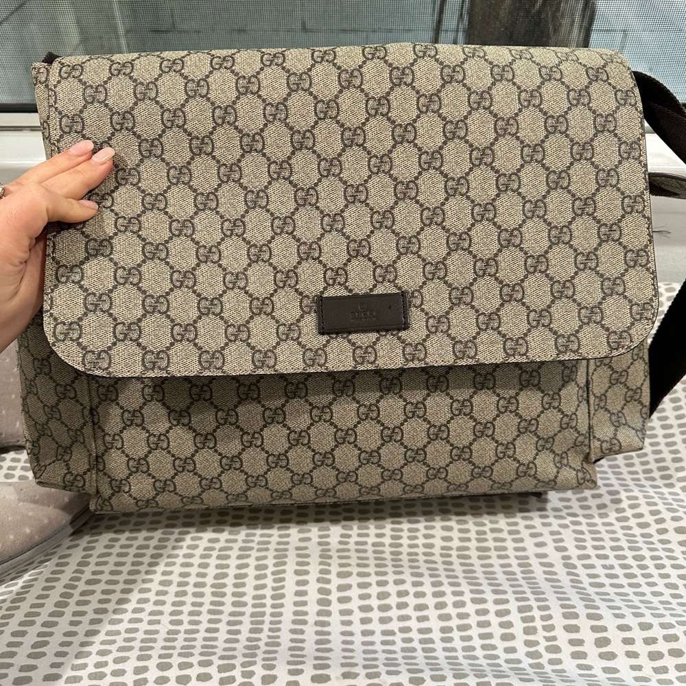 Gucci diaper bag - Picture 3 of 7